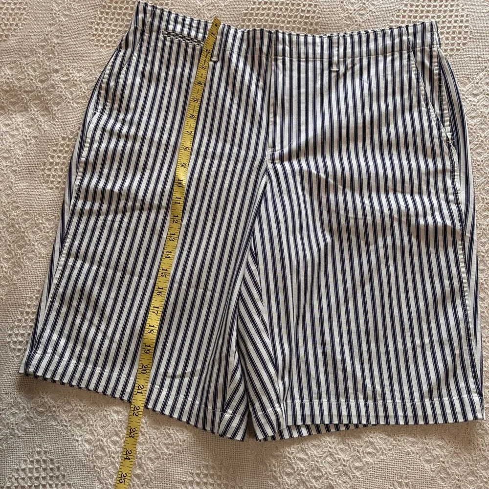 Lands’ End Shorts Blue & White Ticking Striped Bermuda Women’s Sz 14P